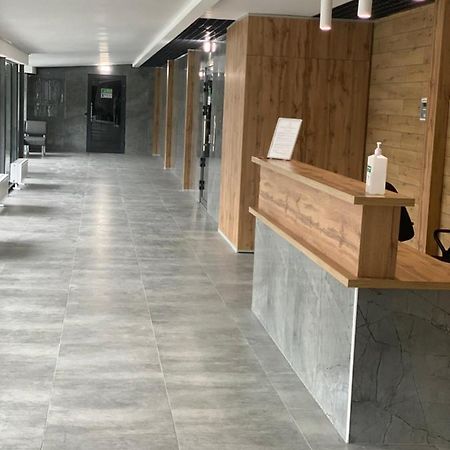 Люкс Апартаменти В Жк Театральному.Центр Міста Rivne Exterior photo